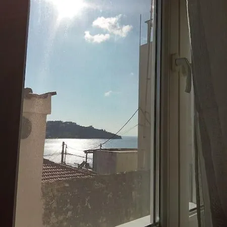 ίσαλος Skiathos Town