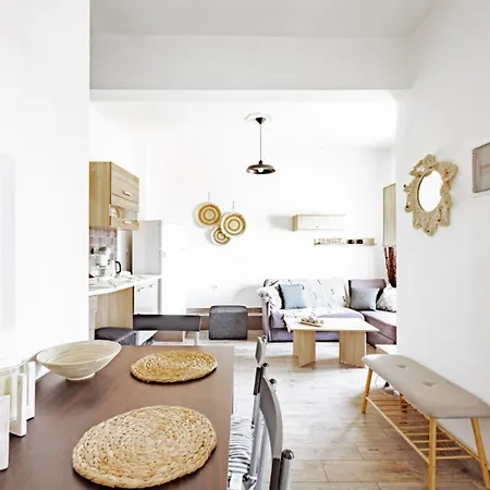 ίσαλος Apartment *